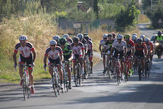 Il y a du "V3C"... On dirait les "Sky" au TdF...!