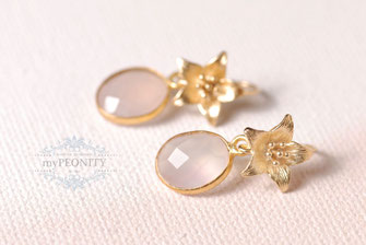 blumen blüten ohrringe vergoldet rosa edelstein chalzedon oval vintage viktorianisch