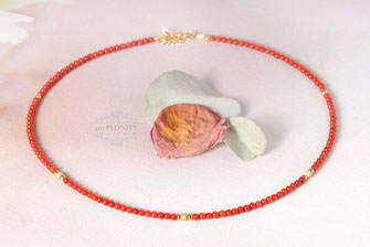 Zierliche, rote Korallen Halskette