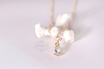 Winziger Zirkonia Tropfen Anhänger Gold filled Kette