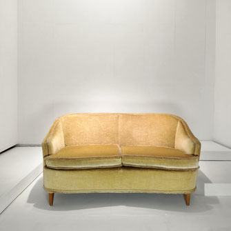 Gio Ponti  Two-Seater Sofa for Casa e Giardino  Walnut, Foam, Silk/Cotton velvet  Italy, c. 1940
