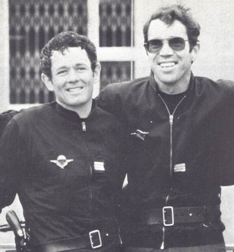 Les capitaines Paul BARRIL et Christian PROUTEAU   ( à dte, Fondateur du GIGN en 1973).