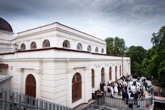 Casino Baumgarten von Außen