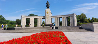 monument Russische soldaten