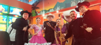 Porque es una fecha especial y celebrar con musica llanera en vivo.n !LO maximo¡
