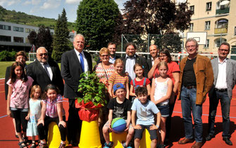 Abschlussfest zu den Sanierungsarbeiten in der VS Stein.© Stadt Krems.