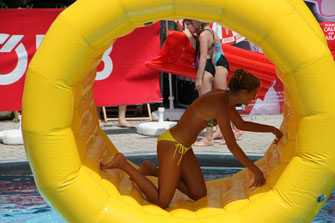 Spiel und Spaß im Wasser und an Land bietet wird bei der NÖ-Hypo-Bädertour geboten. Foto: zVg