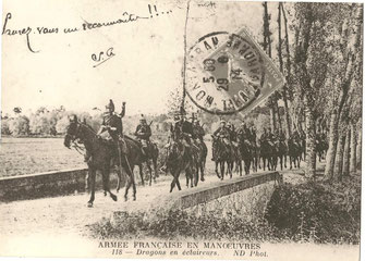 Dragons en manoeuvre, juin 1914