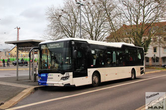 SLS-WA 29, Wagen-Nr.: 29, Scania Citywide LE, Hauptbahnhof in Saarlouis, 06.01.2023