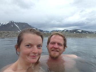 Strutur natural hot pool