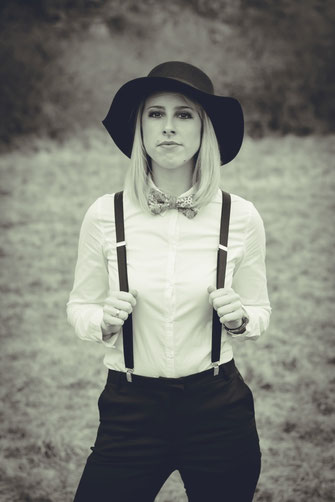 Larissa Hartenstein Fabowlossi querbinder schleife fliege selbstbinder