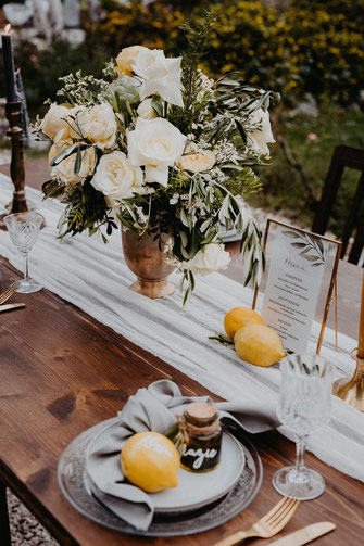 Goldenes Besteck mieten leihen Hochzeit