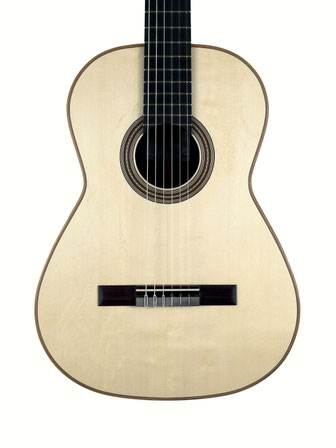 Guitare classique Kevin Aram