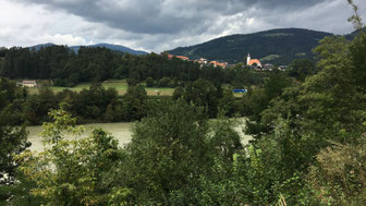 Blick über die Drau: Muta, deutsch Hohenmauthen