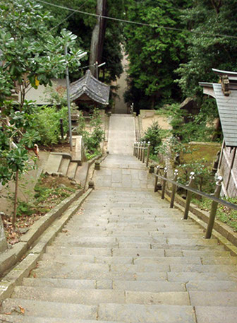 諏訪神社 石段