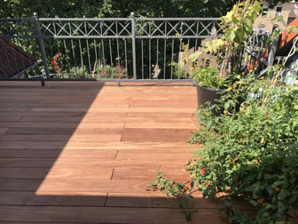 Terrasse in Cumaru rot