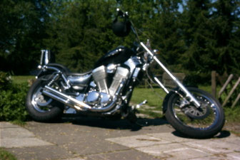 VS 1400 Intruder mit AME Gabel (14 Grad gereckt) ab 2002