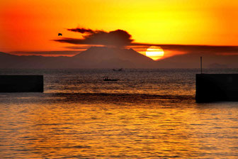 甑島　上甑島　里港