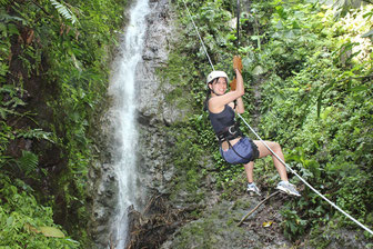 Canyoneering -Rapelling - La Fortuna Volcán Arenal