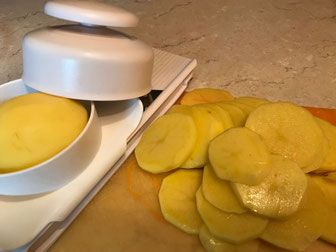Kartoffel-Gratin aus dem Bäker, Ofenhexe, Stoneware rund oder Ofenmeister im Pampered Chef Onlineshop bestellen