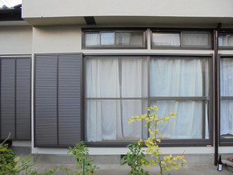 LIXIL 雨戸一筋 雨戸取替えリフォーム 施工事例 - スリーエイトホーム