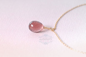 zarter Quarztropfen verschiedene Farben Halskette