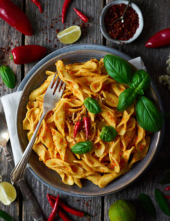 red Pesto roasted rep pepper - rote Pesto mit Pasta aus gerösteten roten Paprika