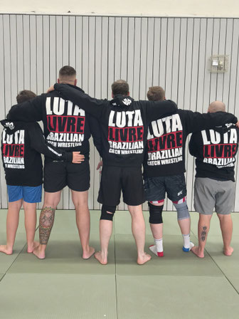 Krav Maga Combatives Hanau Andyconda Luta Livre Catch Wrestling Sambo Brazilian Jiu-Jitsu Grappling MMA Vale Tudo