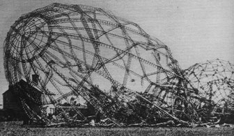 図7　Essex州Little Wigboroughで不時着し焼却された L33 の残骸
