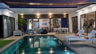 maison de 260 m2 avec piscine privé et grand terrasse? avec trois ou quatre chambre, une cuisine américaine équipée 