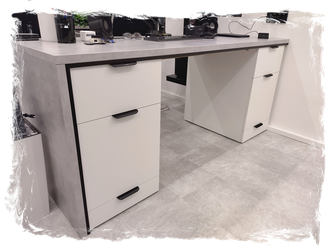 DIY Schreibtisch aus IKEA-Teile