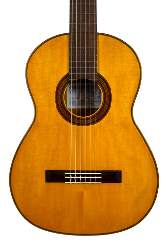 Guitare classique Hugo Robles