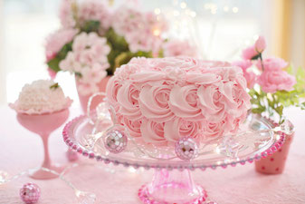 17 ans de Mariage : Un Rose Cake - Magazine Un Jour Un Oui