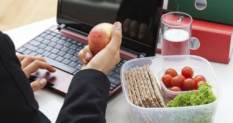 pausa-pranzo-mangiare-in-ufficio-menù 