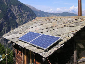 Solarpanel, Photovoltaik auf der Klause