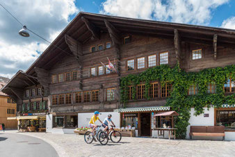Mit dem E-Bike auf Tour um den La Laitemaire, in Saanen