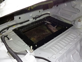 AE86レビン　燃料タンク交換