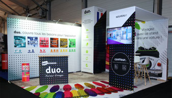 Contour Messestand Steckbare Rohrstruktur mit Textilgrafik-Überzug