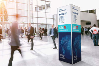 Messestand-Set gebogene Faltwand mit Stoffgrafik Messetheke mit Stoffgrafik