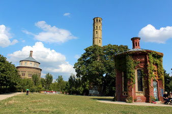 Grüne Oase der Ruhe. Hochfläche Wasserturm Prenzlauer Berg. Foto: Helga Karl