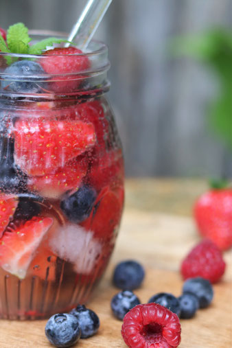 fruchtige Beerenbowle