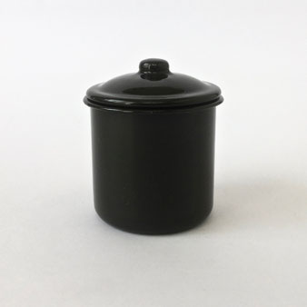 黒　琺瑯　シュガーボウル　ホーロー　砂糖入れ　角砂糖　ブラウンシュガー　コーヒー　紅茶　テーブル　白い　ミルクジャグ　セット　統一感　綺麗　ベルギー　インテリアショップ　　シュガーボウル　シュガーポット　砂糖入れ　砂糖壺　キャニスター　保存瓶　保存容器　食品　砂糖　ZANGRA　ザングラ　ベルギー　海外　輸入　外国　エナメル　黒　昔ながら　ヴィンテージ　インテリア　デザイン　ブランド　プレゼント