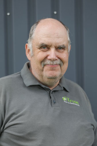 Frank Klöpper, Werkstatt - Motorgeräte- und Hochdruckreinigerspezialist bei Kruse Gartentechnik in Petershagen 