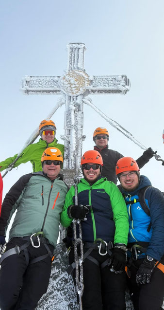 Vor wenigen Tagen am Glockner gesehen: Gerhard, Manfred, Lukas, Killian und Alex ... Berg heil!