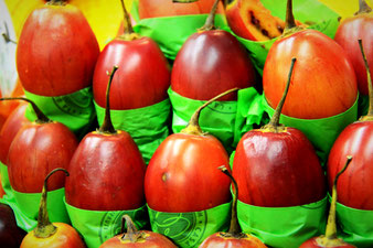 Tamarillo am Marktstand