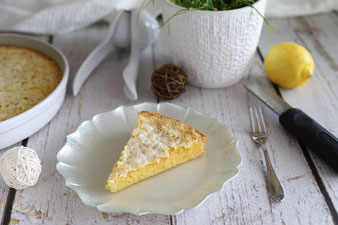 Zitronenkuchen in der runden Ofenhexe von Pampered Chef