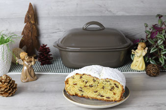 Dresdner Stollen im Ofenmeister von Pampered Chef gebacken