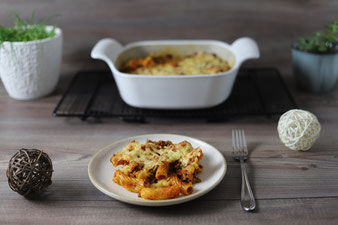 Rigatoni al forno für Eilige mit ungekochten Nudeln als Nudelauflauf