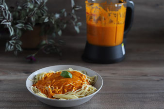 Tomatensoße im Blender von Pampered Chef