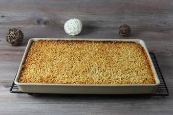 Nuessecken auf dem Ofenzauberer mit Teigroller und Kuchengitter sowie Packs an Silikonhandschuhen aus dem Pampered Chef Onlineshop